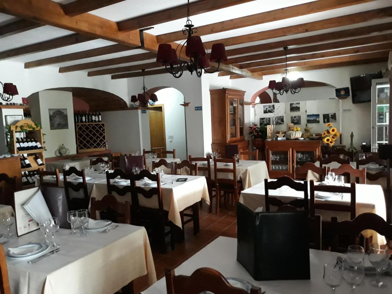 A Deolinda Pensionat Santiago do Cacém Exteriör bild